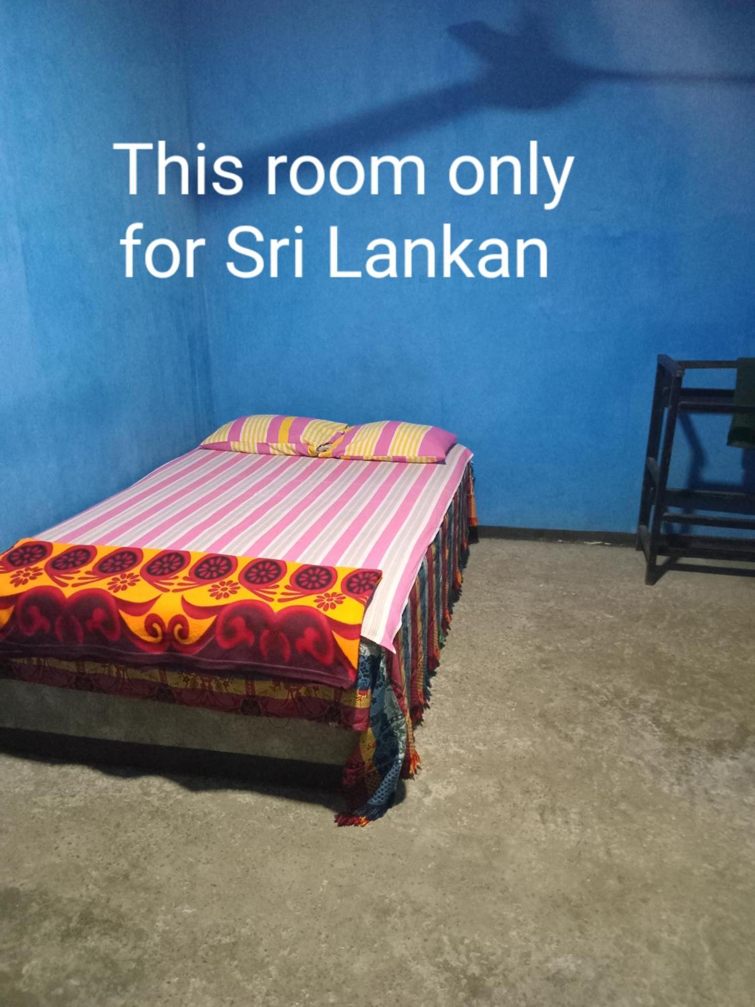 J hostel kandy Eksteriør billede