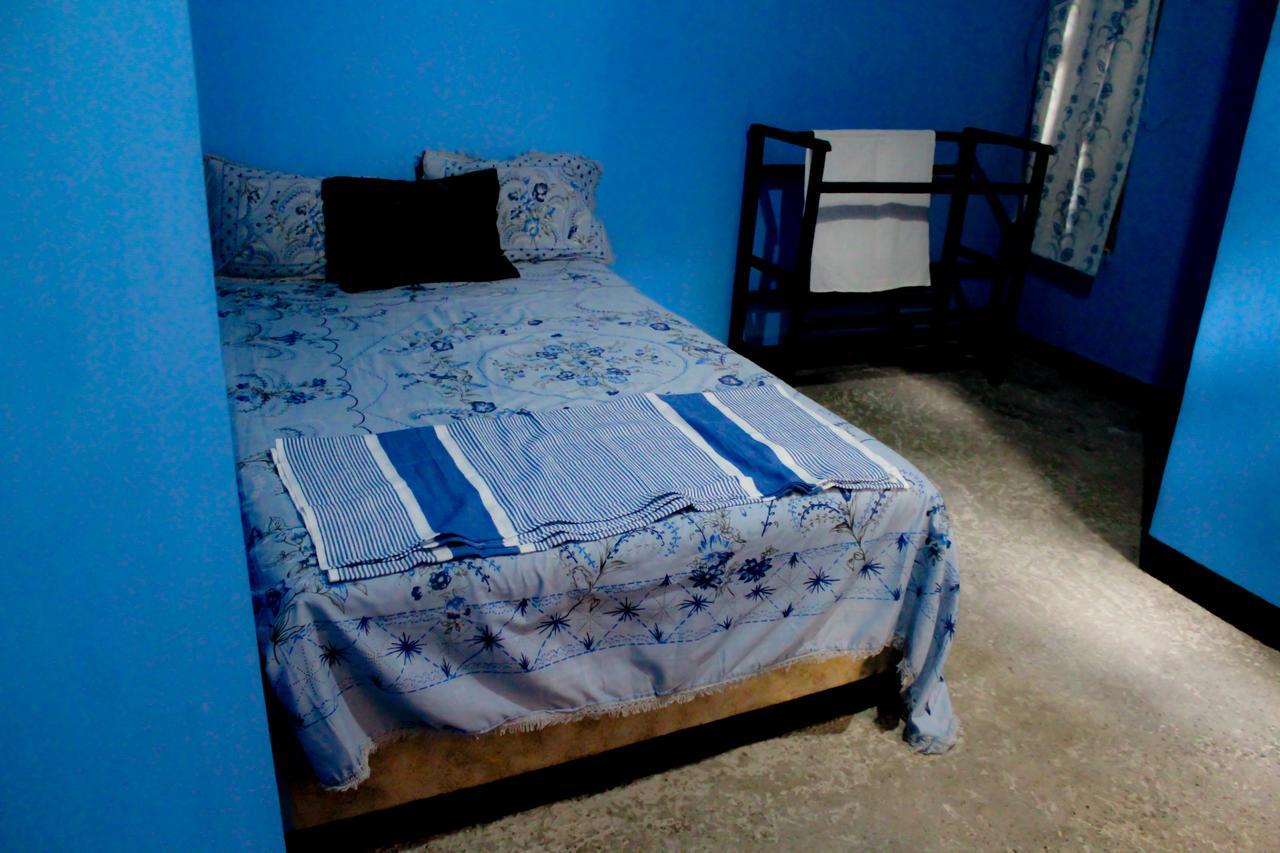 J hostel kandy Eksteriør billede